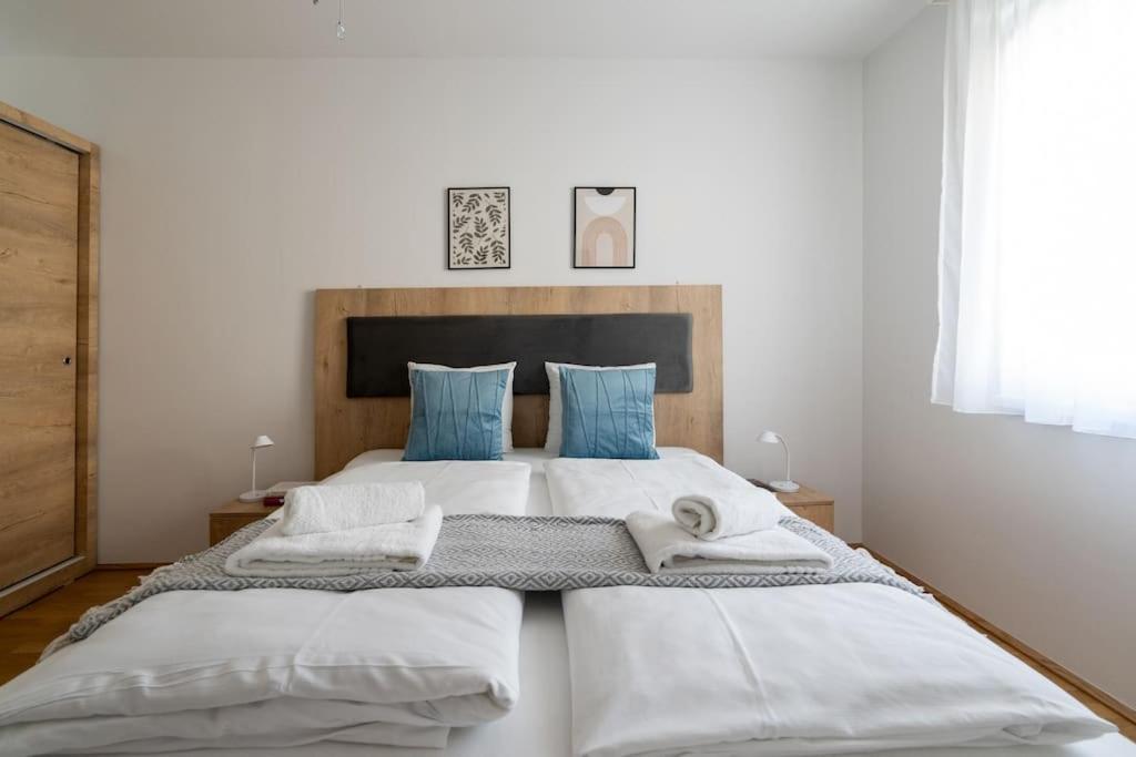 Cute 1Br Hideaway & City Quick By Hm Wenen Buitenkant foto