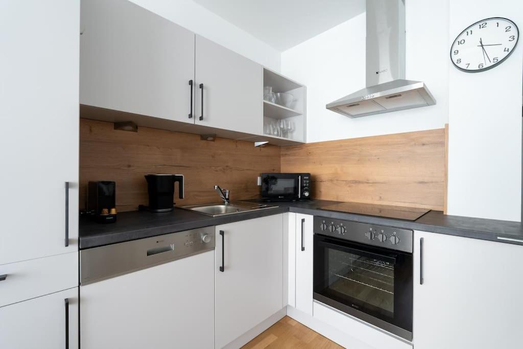 Cute 1Br Hideaway & City Quick By Hm Wenen Buitenkant foto