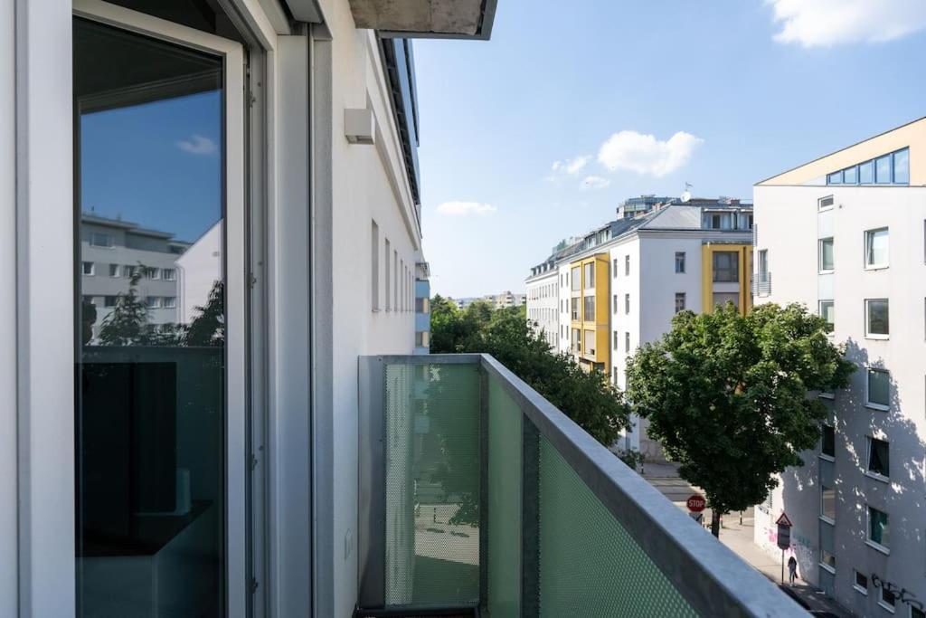 Cute 1Br Hideaway & City Quick By Hm Wenen Buitenkant foto